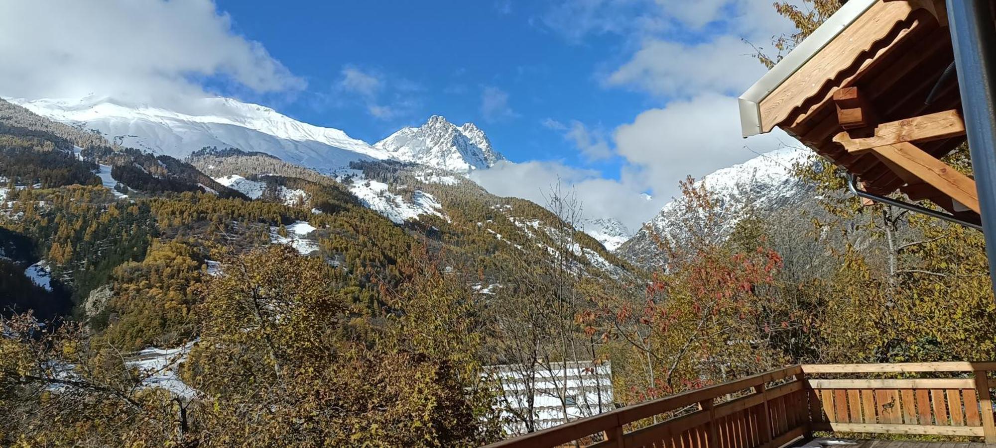 Bed and Breakfast Les Cabris Pelvoux Екстер'єр фото