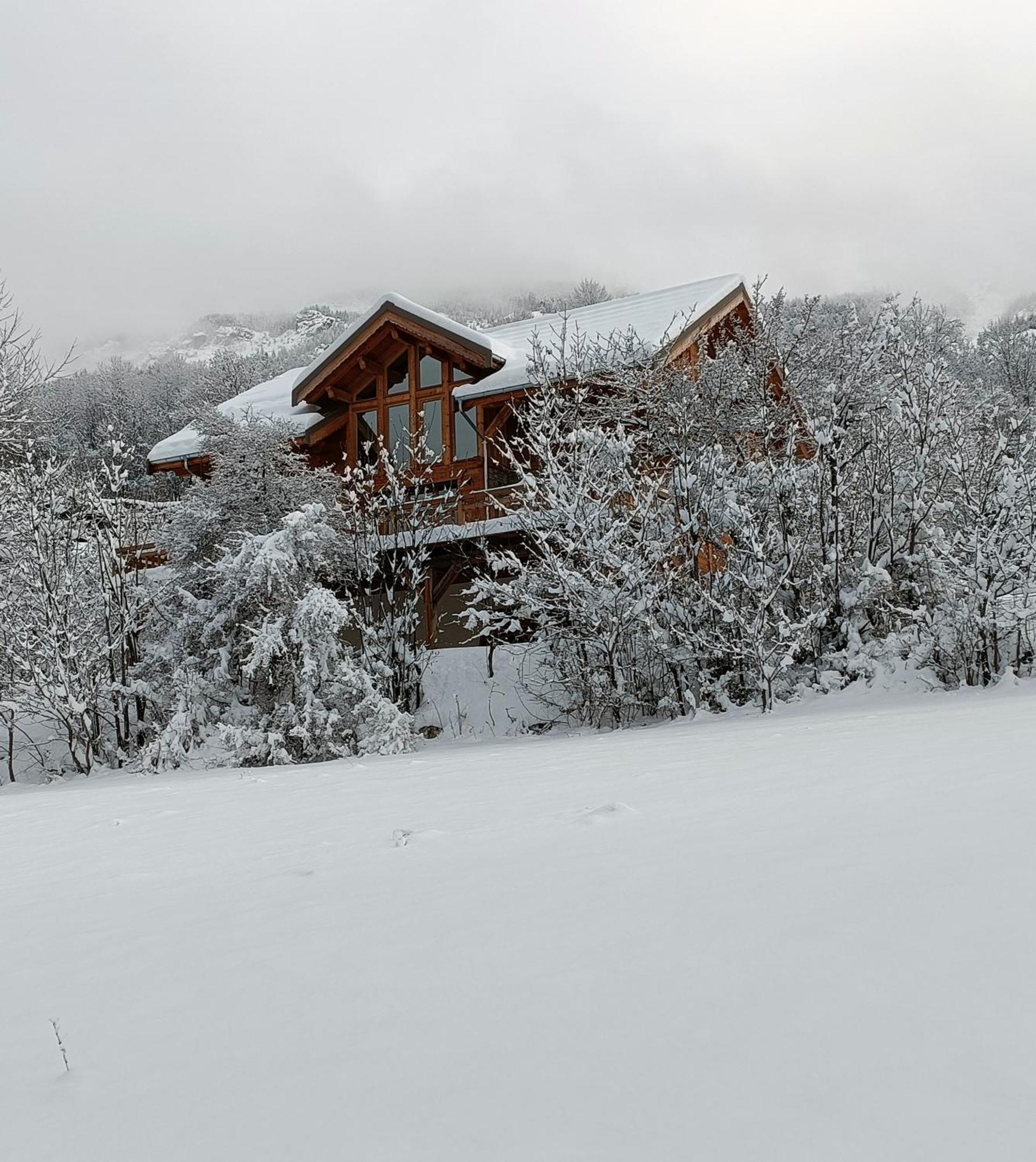 Bed and Breakfast Les Cabris Pelvoux Екстер'єр фото